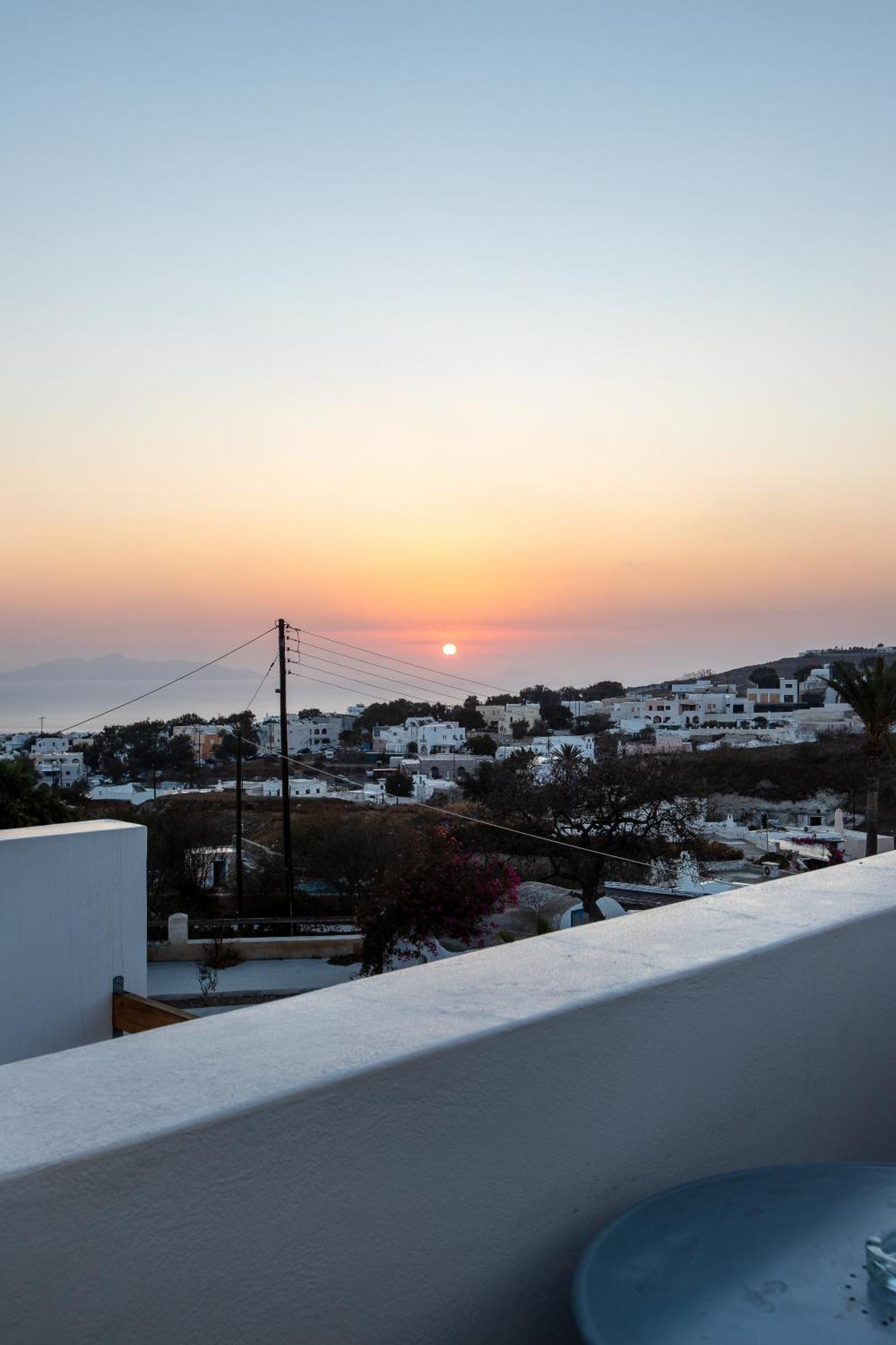 Santorini Villatzio Suites Месарія Екстер'єр фото